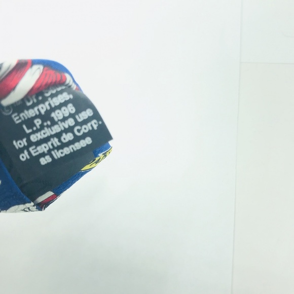 Dr. Seuss Mens Silk Dad Tie 4×59″ - Picture 2 of 8